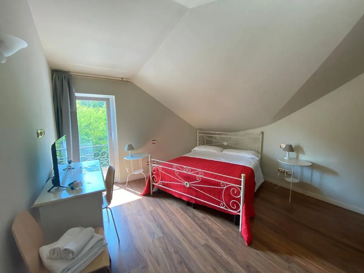 Hotel Edone Roe