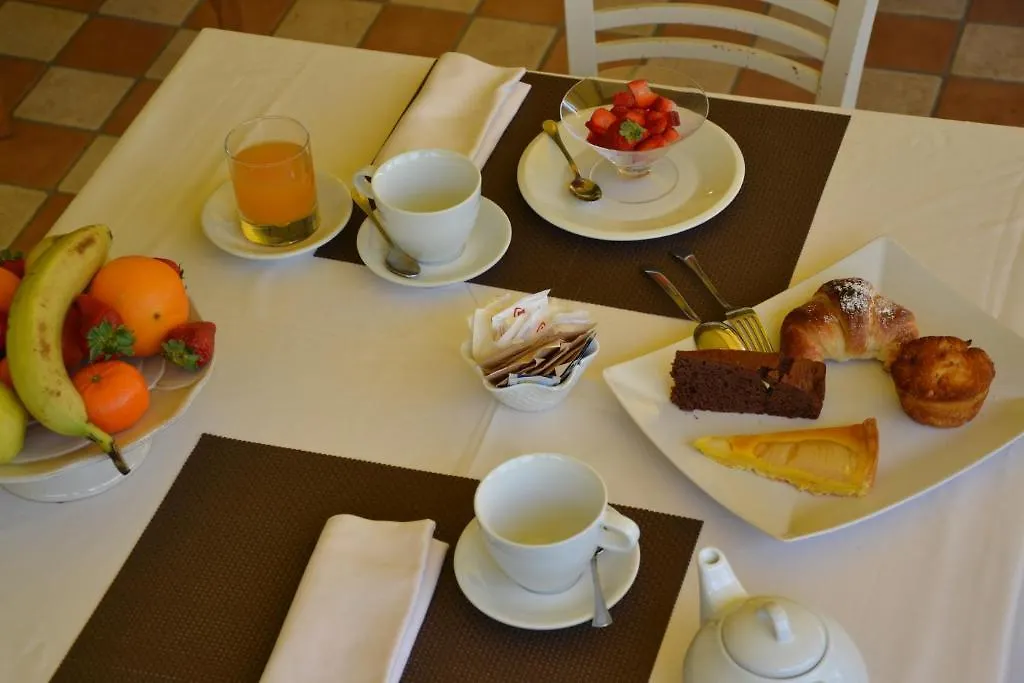 Hotel Edone Roe